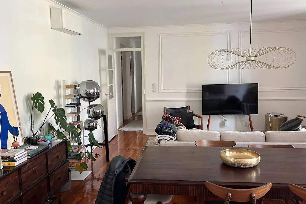 Casa Das Flores 4Br + Office Space And A/C Lisbon